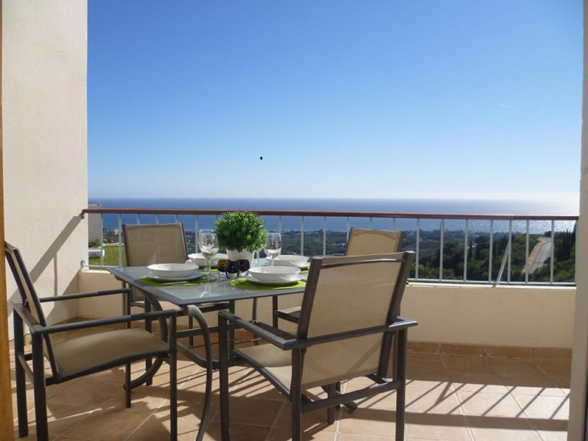 Fine Duplex Apartment With Stunning Sea Views Марбелья Экстерьер фото